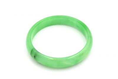 Bracelet en Jade Jonc catégorie B Vert Translucide Bracelet en Jade Jonc catégorie B Vert Translucide