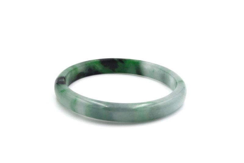 Bracelet en Jade Jonc catégorie B Vert et vert foncé 2