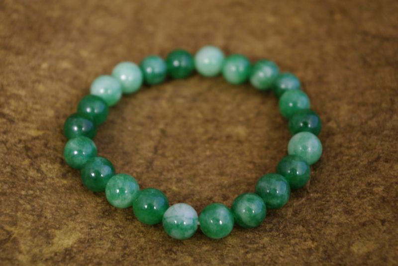 Bracelet en Jade Petites perles 1