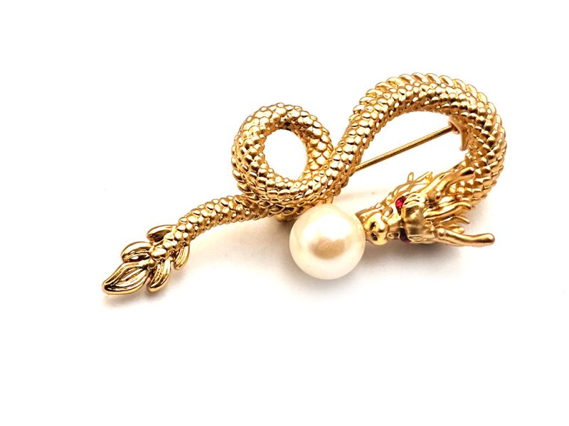 Cliquez sur la vignette pour agrandir et survolez la photo pour zoomer Broche chinoise en émail - Cloisonnée - Dragon doré et perle de sagesse 2