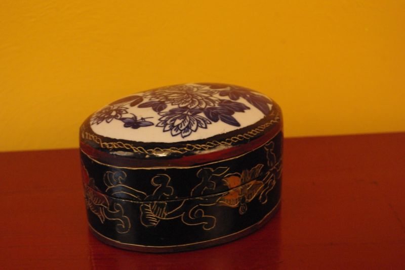 Caja asiatica laqueada India 1