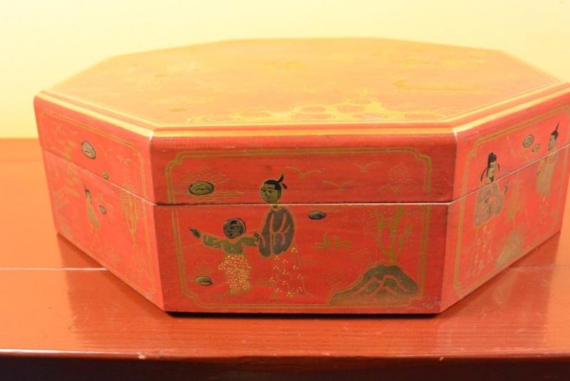 Caja de laca china - Rojo y oro 2