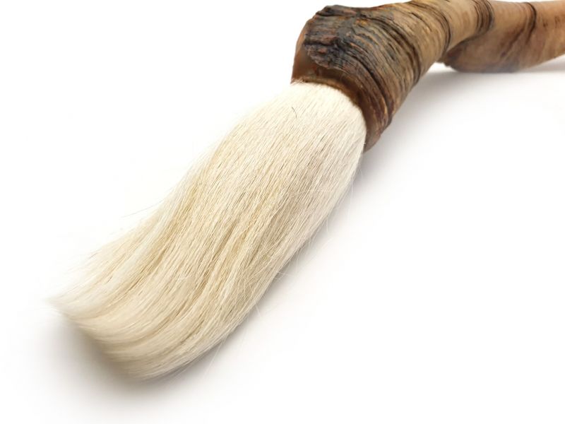 Calligraphie Brush with Antelope Horn handle 4