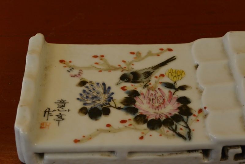 Calligraphy Set Brushes holder in porcelain 4