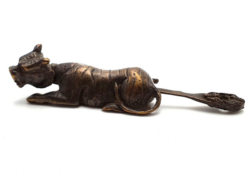 Candado Chino de Metal Tigre 1