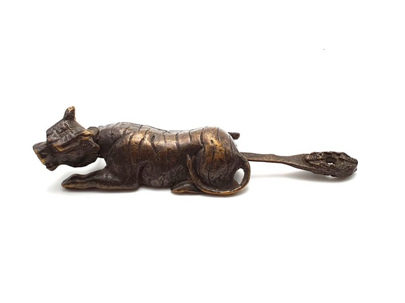 Candado Chino de Metal Tigre 2