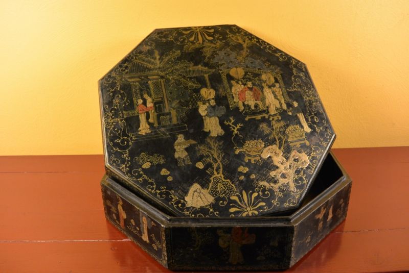 Chinalack-Box Schwarz und Gold 2 4