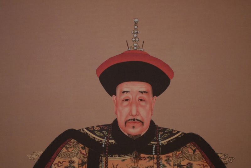 Large Chinese ancestor couple Nurhaci emperor 4
