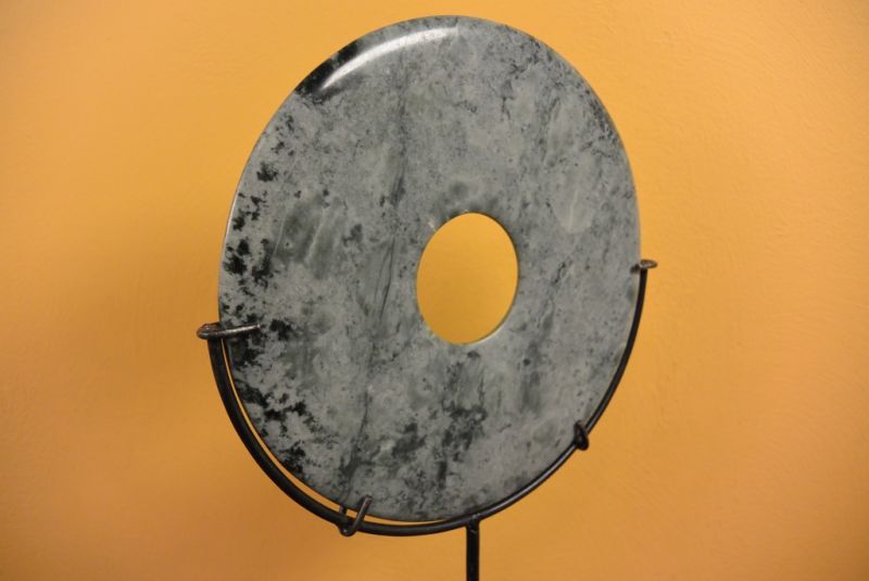 Click thumbnail to enlarge and hover over the picture to zoom Chinese Bi Disk in Jade Stone 5