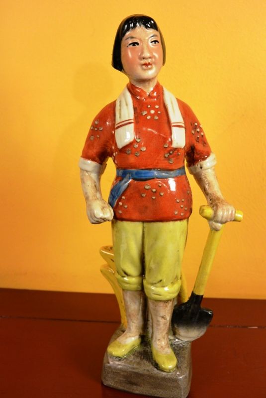 Chinese bisque statue 1