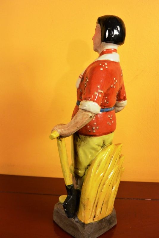 Chinese bisque statue 4