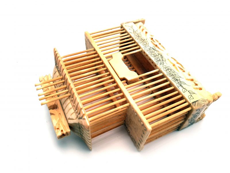 Chinese bone crickets cage for fighting crickets 3