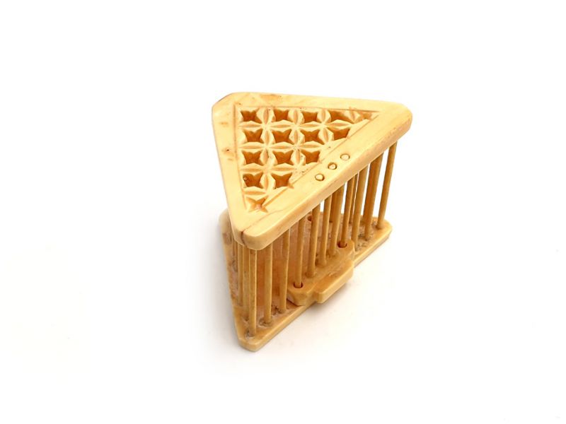 Chinese Bone Crickets Cages Triangle 4