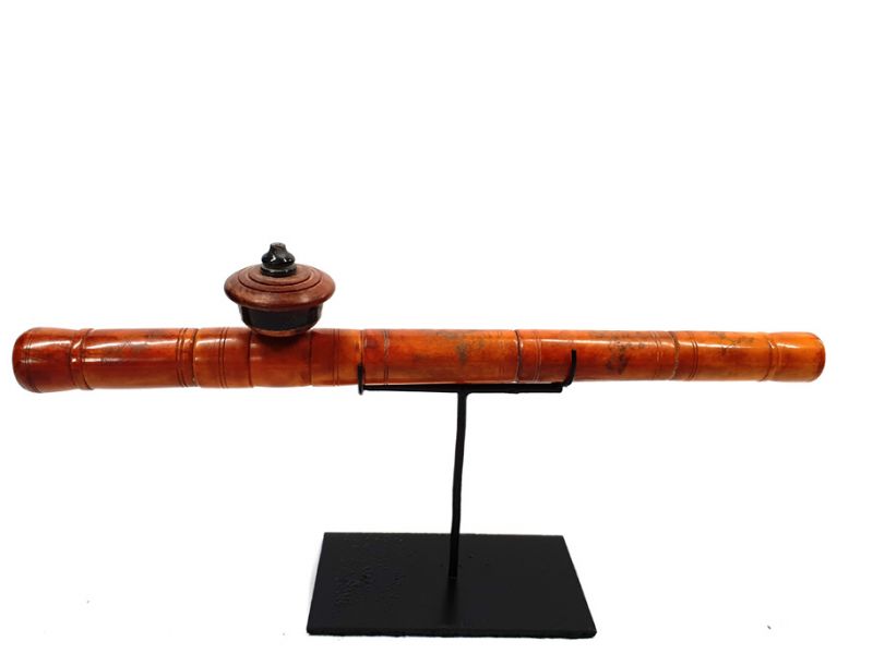 Chinese bone pipe - engraved 1