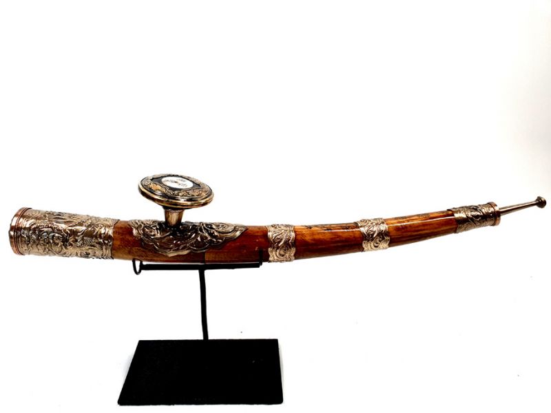 Chinese bone, wood, metal and mother-of-pearl pipe 1