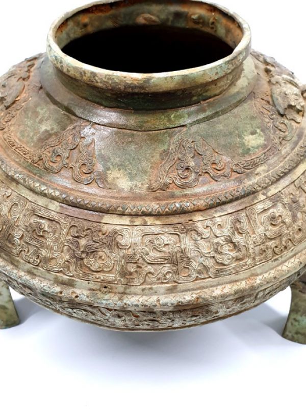 Chinese bronze burner 3