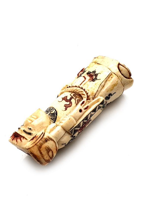 Chinese Buffalo Bones Netsuke - The village monk 3