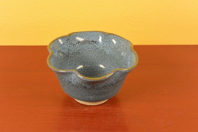 Chinese Ceramics - Small bowl 2 2