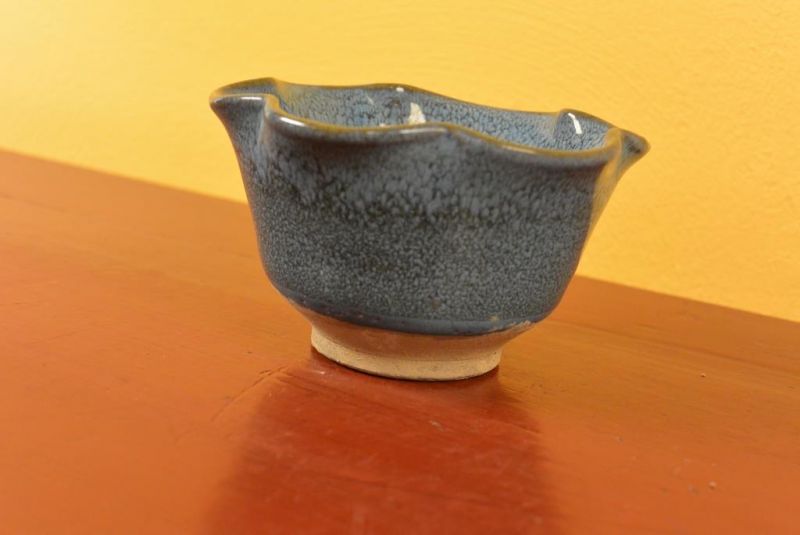 Chinese Ceramics - Small bowl 2 3
