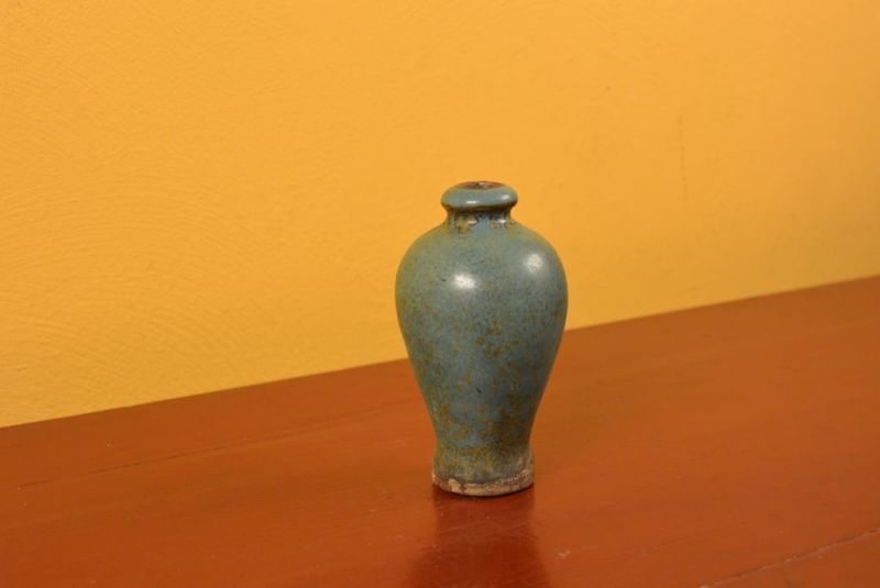 Chinese Ceramics - Small Vase 1 3