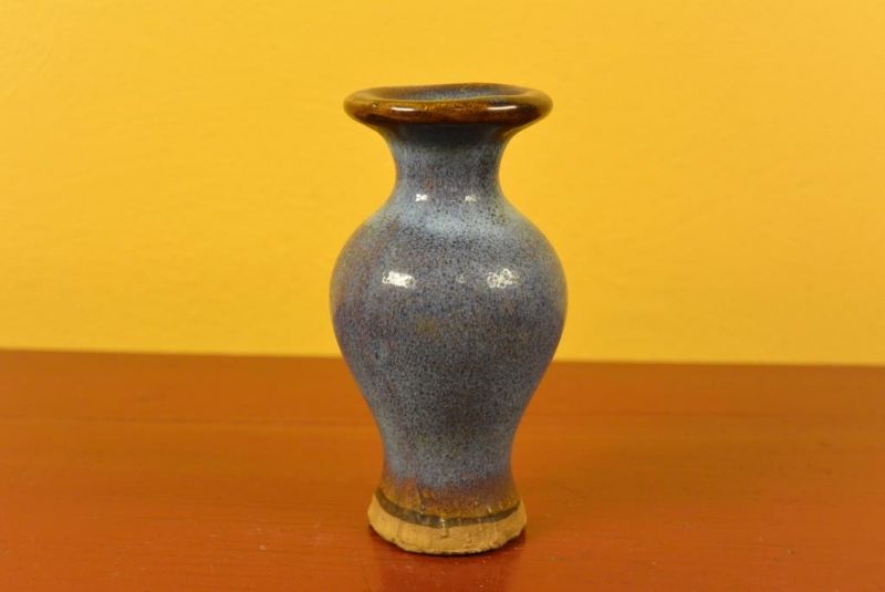 Chinese Ceramics - Small Vase 2 1