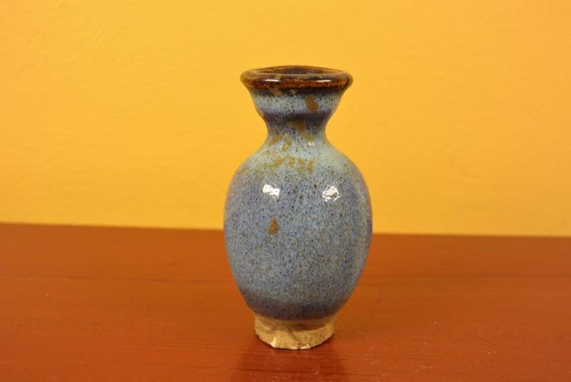 Chinese Ceramics - Small Vase 5 1