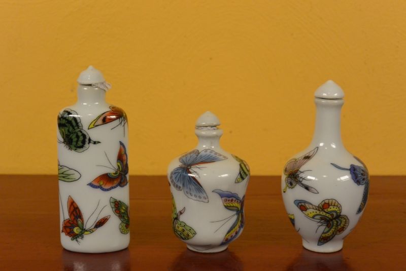 Chinese Chinese SnuffBottles Lot Butterflies 2 1