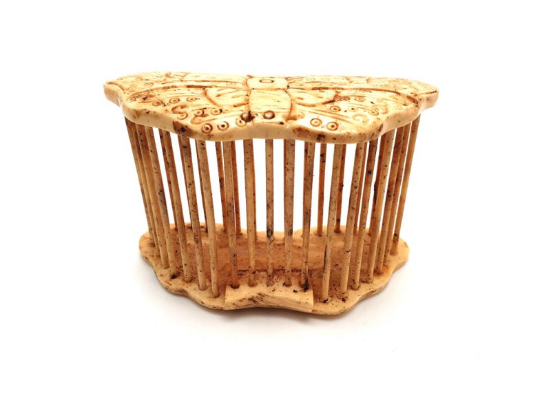 Chinese cricket cage in bone Butterfly 3
