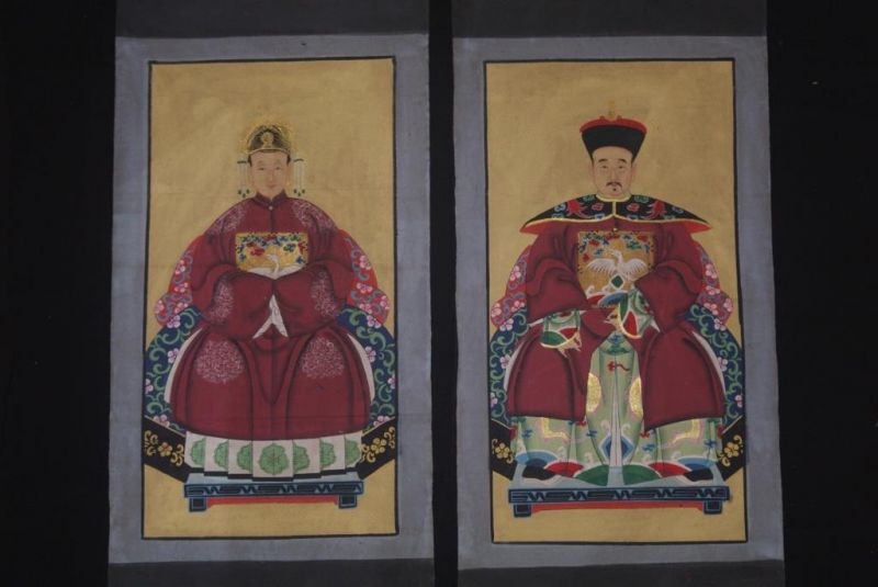 Chinese Dignitaries China Painting Maroon 1