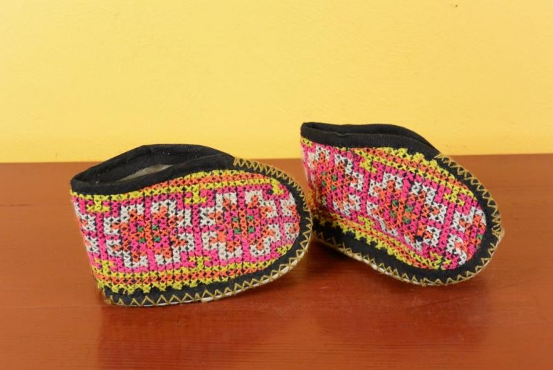 Chinese Embroidery - Miao Baby Slippers - Cross stitch 2