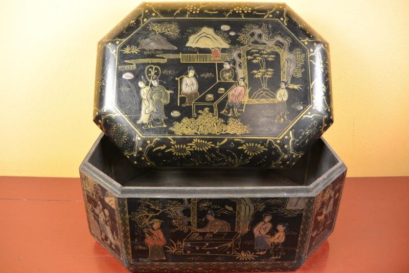 Chinese lacquer box - Black and gold 4 3