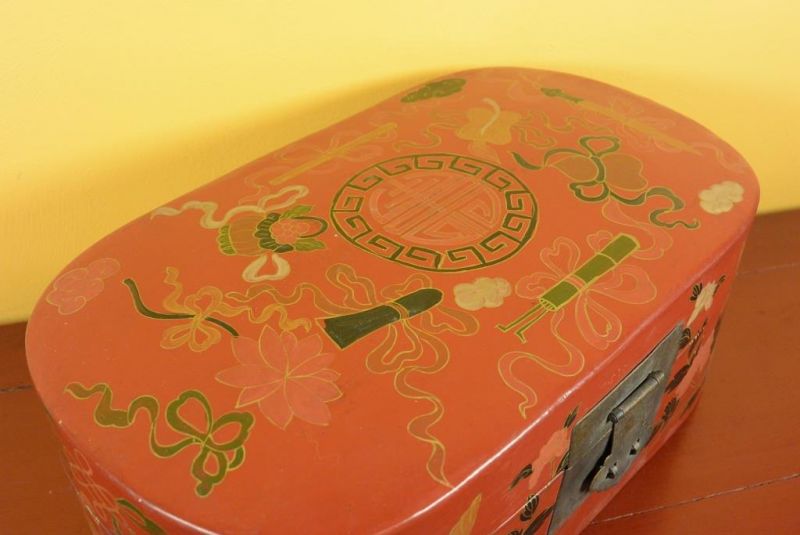 Chinese lacquer box - Red 3