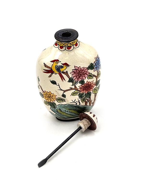 Chinese metal snuff bottles - Birds and butterflies 3