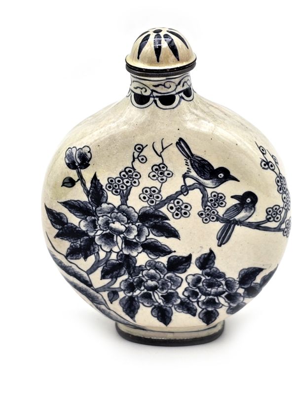 Chinese metal snuff bottles - Birds on the tree 2