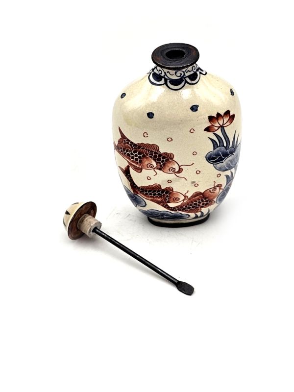 Chinese metal snuff bottles - The fish 3