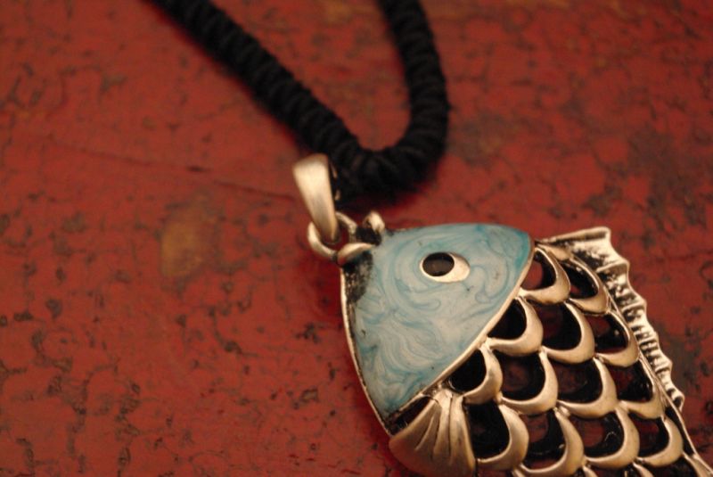 Chinese Necklace Blue Fish 3