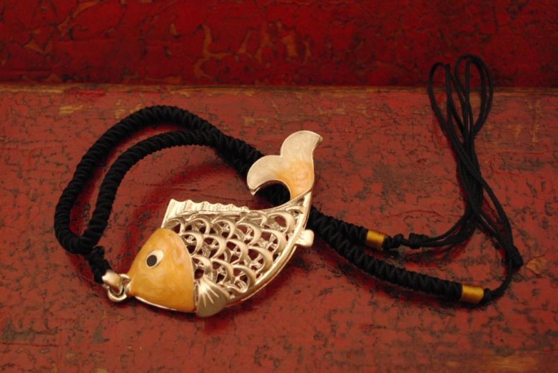 Chinese Necklace Yellow Fish 5