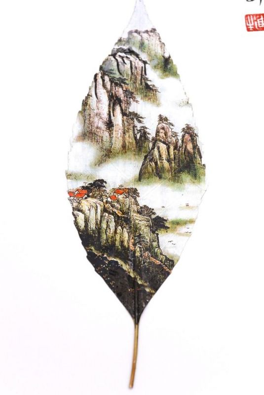 Chinese painting on tree leaf - Chinese mountains 2