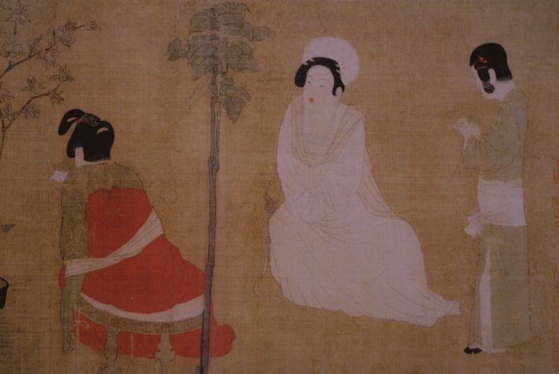 Chinese Painting Zhou Fang Court Ladies Tuning the Lute 2
