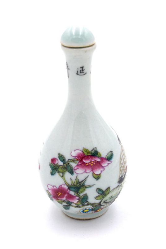 Chinese Porcelain Snuff Bottle Crane 3 3