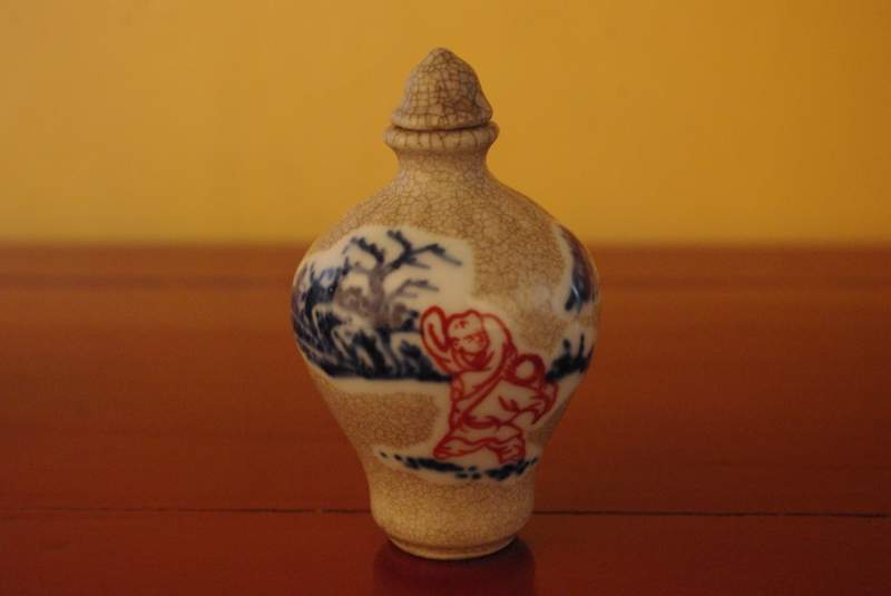 Chinese porcelain snuff bottle lot Shaolin monks 5