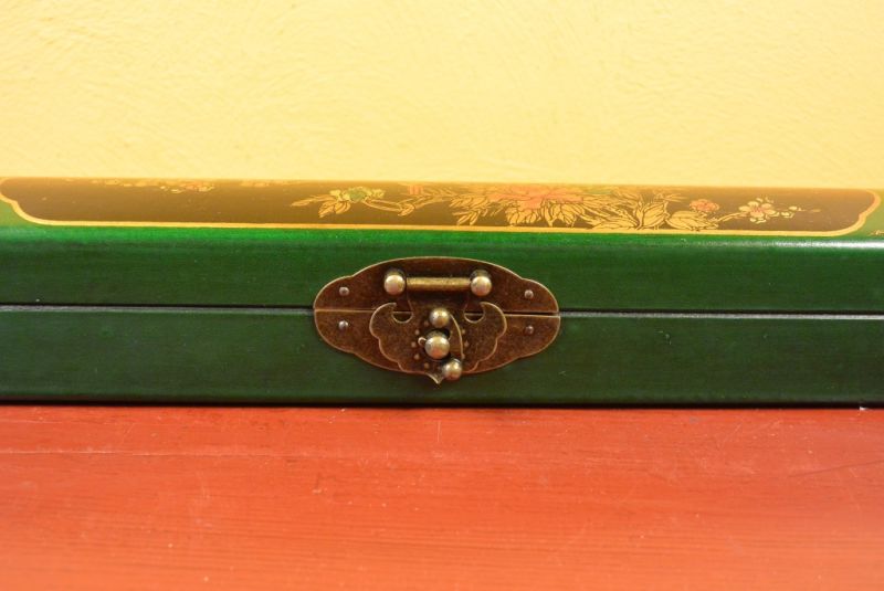 Chinese small long wooden box Green and Black Birds 3