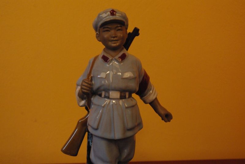 Chinese soldier bisque pottery statue 2