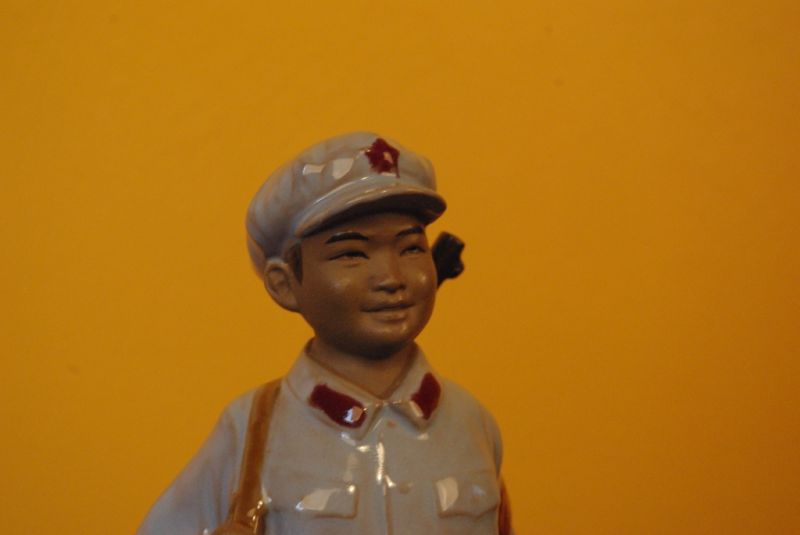 Chinese soldier bisque pottery statue 4