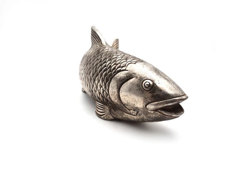 Chinese Statue Metal Fish 3