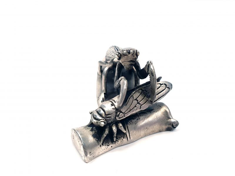 Chinese Statue Metal Praying mantis 3