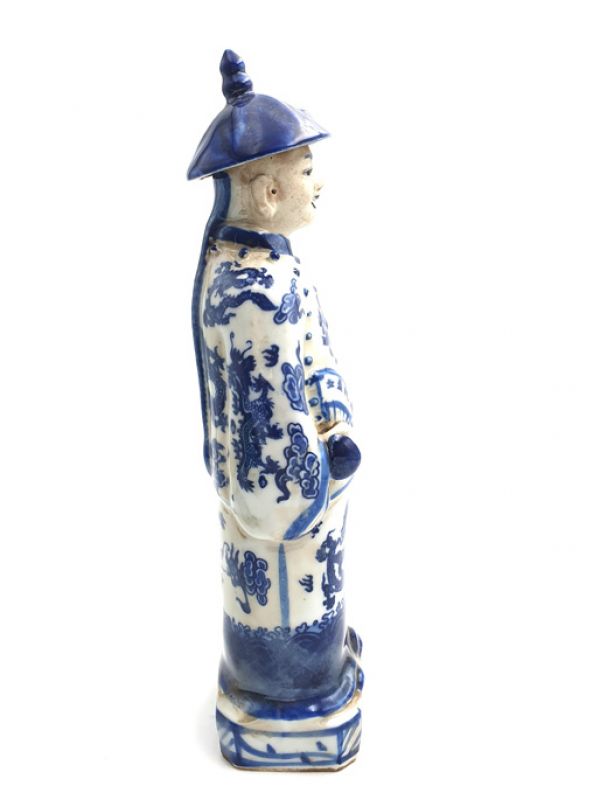Chinese Young Mandarin Statue in Porcelain 3