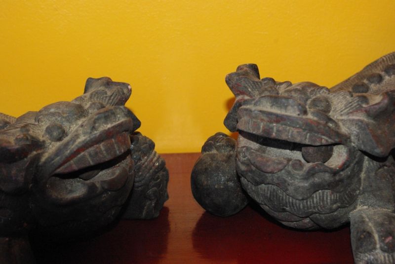 Chinesiche Holztiere Staturen aus Holz Wächterlöwe 3