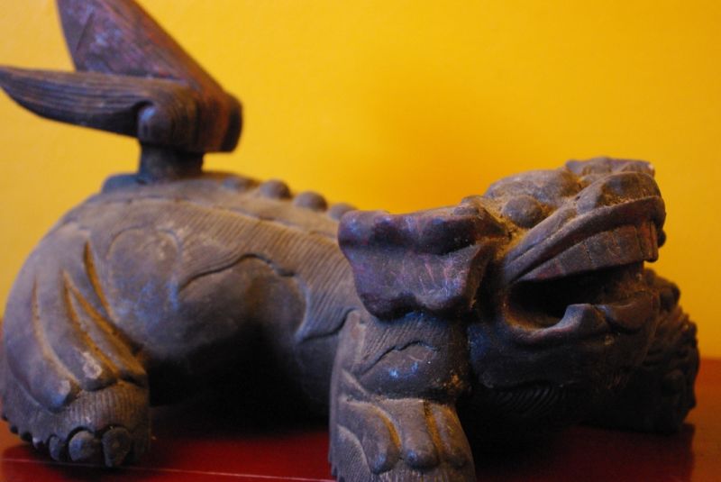 Chinesiche Holztiere Staturen aus Holz Wächterlöwe 4
