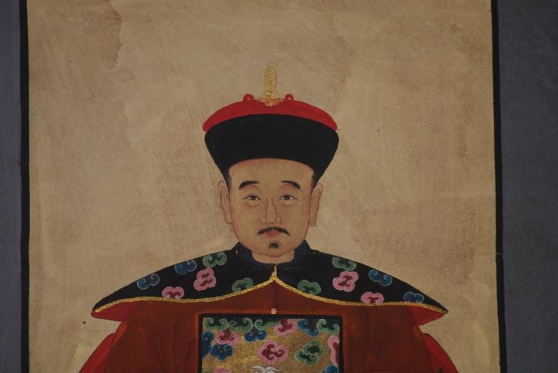 Chinesische Ahnenportraits Qing Dynastie Bordeauxrot 4
